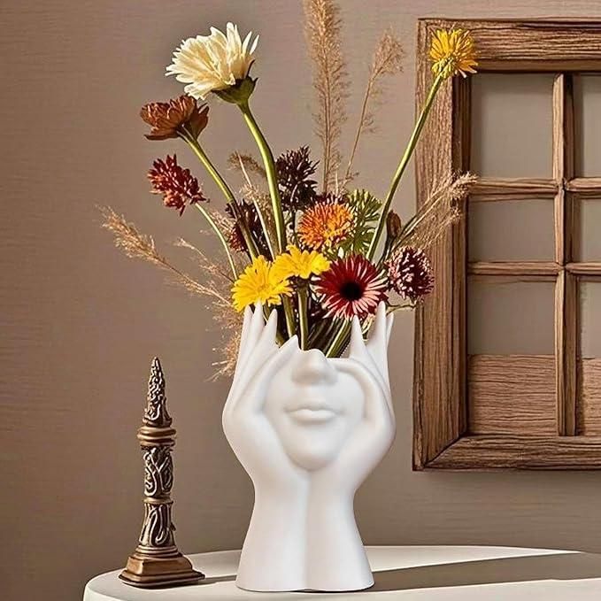 Modern Face Vase – Aesthetic Ceramic Flower Vase for Home Decor